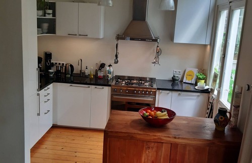 Weesperzijde House | Spacious shiny apartment in the centre of Amsterdam