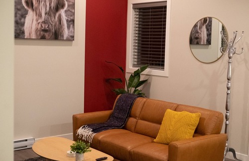 Kamloops Apartment | Spacious Studio Suite with Mountain Views