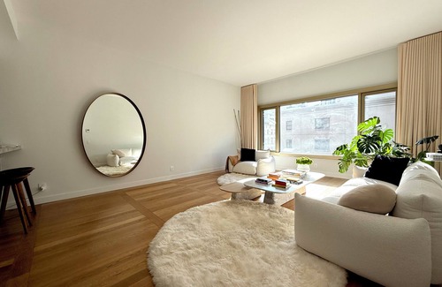 Tribeca Condo | Spacious Stunning 1BR condo in Tribeca with Gym