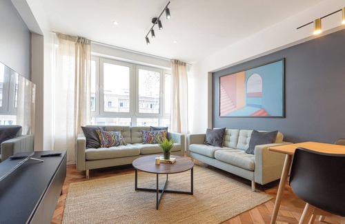 Downtown Santiago Apartment | Spacious Touristic Apartment Close to City Center