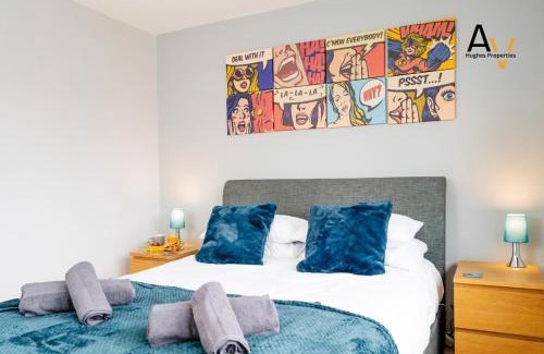 Northampton House | Spacious Two-Bedroom House - Driveway Parking, Garden Space, Great for Relocation By AV Hughes Properties