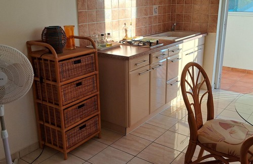 Belcourt Apartment | Spacious two-room apartment in Baie-Mahault