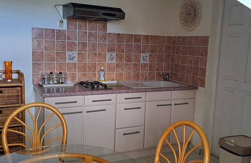 Belcourt Apartment | Spacious two-room apartment in Baie-Mahault