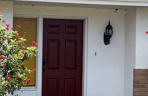 Venice East House | Spacious Venice Home In Quiet Neighborhood.