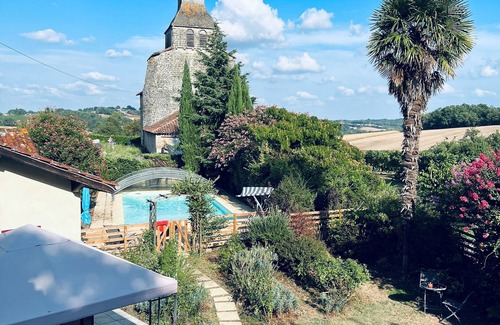 Pouydraguin Villa | Spacious villa with swimmingpool in the Gers