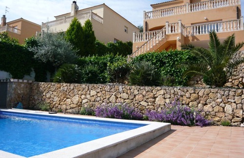 Canyelles Villa | Spacious villa with large swimming pool close to Sitges and Barcelona