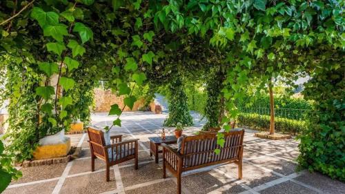 Villamartin Villa | Spacious villa with private pool in Villamartin