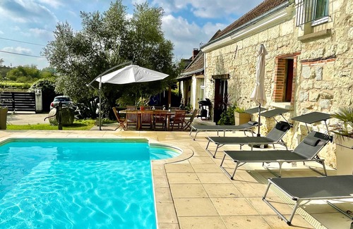 Brehemont Villa | Spacious villa with pool in the heart of the Châteaux