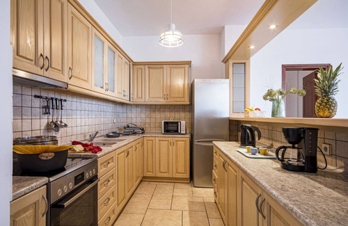 Gouvia Villa | Spacious villa with stunning sea views in Gouvia near Corfu Town, great for multigenerational travel