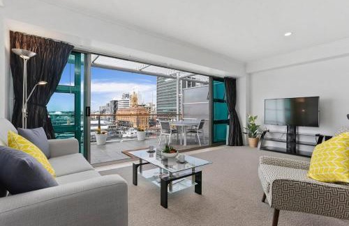 Auckland Central Business District Apartment | Spacious Water-front Apartment -Princes Wharf 2219
