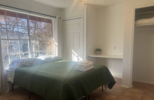 Leon Valley Villa | Spanish Style Villa - Near Downtown - Heart of Beautiful Leon Valley