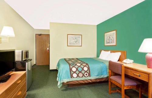 Carlisle Hotel | Spark by Hilton Carlisle South