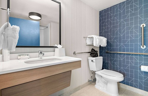 Exton Hotel | Spark by Hilton Exton