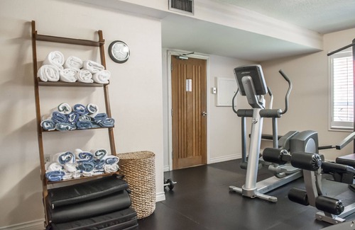 Gateway Hotel | Spark by Hilton Toronto Mississauga