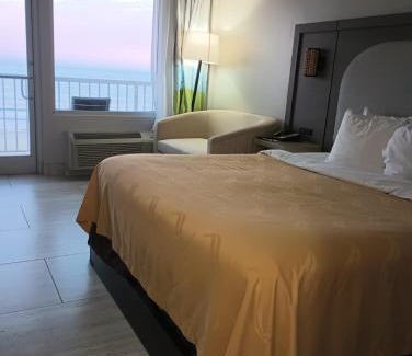 Northeast Virginia Beach Hotel | Spark by Hilton Virginia Beach Oceanfront