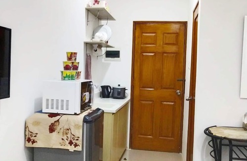 Maribago Condo | Sparkling Condo W/Free WIFI