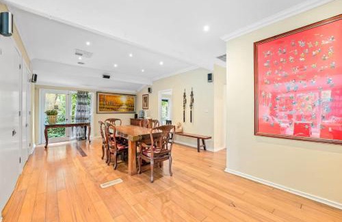 Donvale House | Sparkling Family Friendly Gem in Leafy Donvale