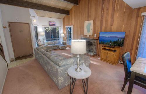Incline Village Apartment | Sparrow's Nest home