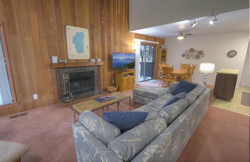 Incline Village House | Sparrows Nest by Lake Tahoe Accommodations