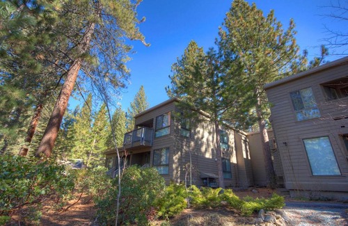 Incline Village House | Sparrows Nest by Lake Tahoe Accommodations