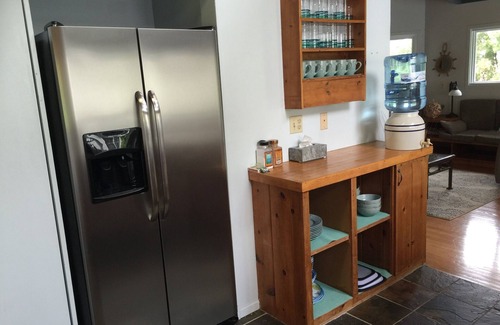 Kamuela House | Special if booked 30 days+ $2864.40/month- 2 bed/2bath cozy- quiet