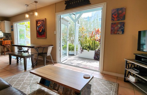 Truman Annex Condo | SPECIAL Nov/Dec 14: Large In/Outdoors, Sunny 2BR K/T, 1 Bath, Truman Anx, Pool