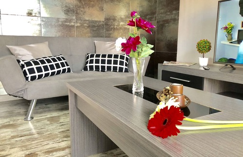 Chipiona Apartment | SPECIAL OFFER! Luxurious Apartment - City Center - Modern - Wifi - Garage