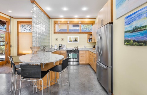 San Juan House | Special Purpose - 2 Bedrooms, 2 Bathrooms, Private Pool with 2 beach cruisers