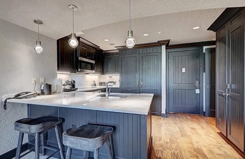 Avon Apartment | SPECIAL! Ritz-Carlton Bachelor Gulch 2BR&2BA Residence INSIDE hotel adj to Lift!