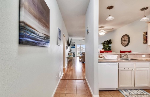Villages of Five Points Condo | *SPECIALS AVAILABLE NOW!* LINENS & ACTIVITIES INCLUDED*! MINI WEEKS AVAILABLE ALL YEAR! 4 NIGHT MINIMUM! The Perfect Summer Get-away Destination!