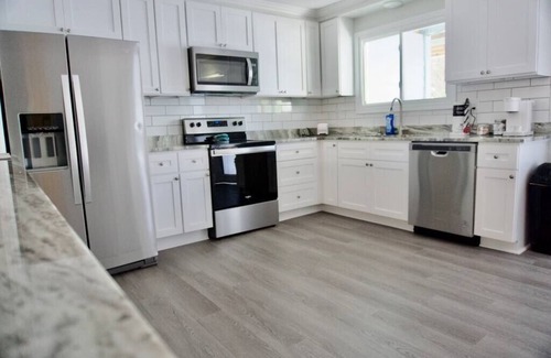 Long Bay Estates Cottage | Spectacular Beach House Duplex w/Pool & Nearby Beach