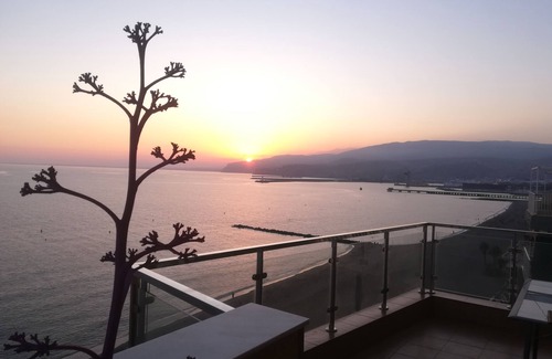 Almeria Apartment | Spectacular beachfront penthouse