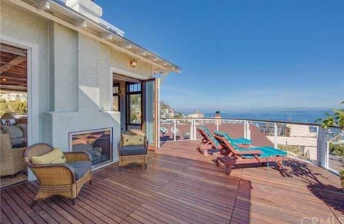Avalon House | Spectacular Harbor and Ocean View Home