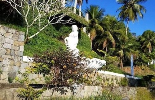 Ponta Leste House | SPECTACULAR HOME WITH PRIVATE BEACH