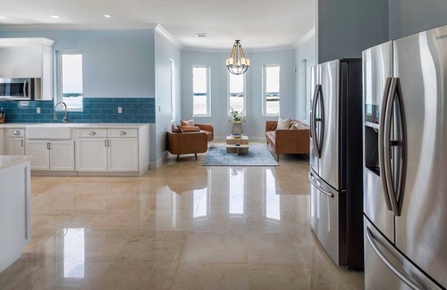 Ocean Point Villa | Spectacular Luxury Private Villa – 8bd, waterfront pool directly on Chalk Sound
