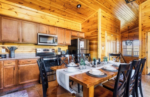 Gatlinburg Cabin | Spectacular Mountain View, Hot Tub, Game Room, Close to Downtown Gatlinburg