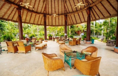 Ixtapa Villa | Spectacular Ocean Front Villa in Mexico´s most exclusive and private resort