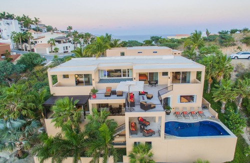 Rancho Cerro Colorado House | *Spectacular Ocean Views* Walk to Beach - Secure Gated Community - Sleeps 12