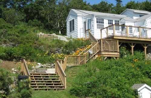 Phippsburg Cottage | Spectacular Ocean Beach and tennis court