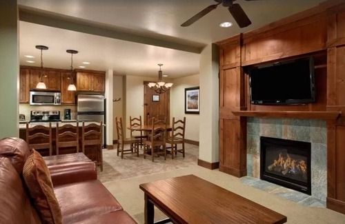 Breckenridge Condo | Spectacular slope side condo at Grand Lodge on Peak 7!