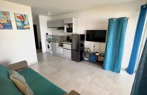 Marigot Apartment | Spectacular sunset view in our dreamy studio !