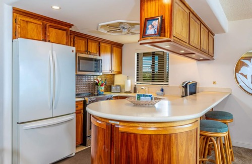 Wailea Condo | Spectacular Views and Prime Location! Oceanfront at Great Rates! Polo Beach 502