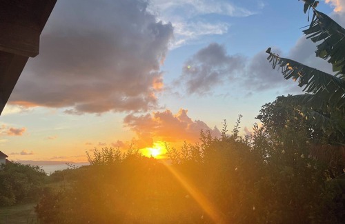 Taketomi-jima Taketomi-cho House | Spend a luxurious time in the living room where yo/Ishigaki Okinawa