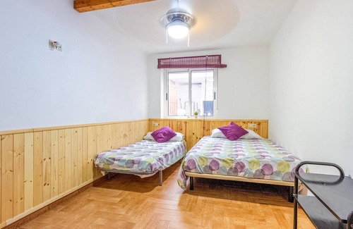 Los Arenales del Sol House | Spend a relaxing time in this cozy vacation home with pool.