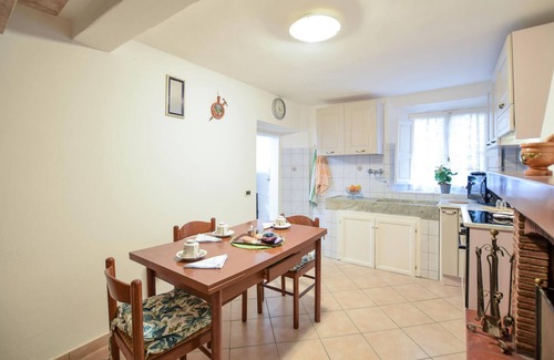 Pedona House | Spend a wonderful Tuscany vacation in this beautiful vacation home.