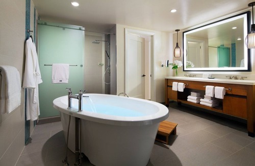 Kaanapali Resort | Spend Christmas in Maui! 2BR at the Westin Nanea Ocean Villas