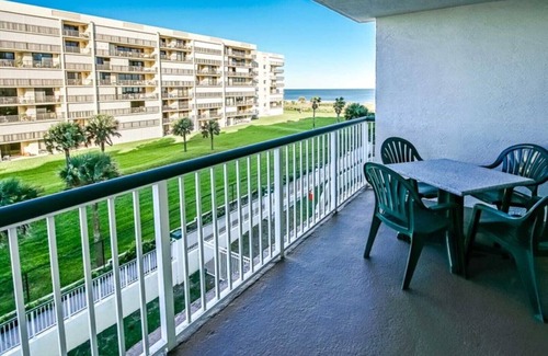 Cocoa Beach Condo | Spend Spring Break 2025 in Cocoa Beach Florida, March 8 - 15, 2025