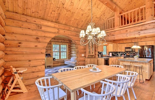 Lake City Cabin | Splendid Family Cabin w/Hot Tub & Grill!