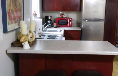 Thompson Cottage | Split Pine a Delightful Cozy Space