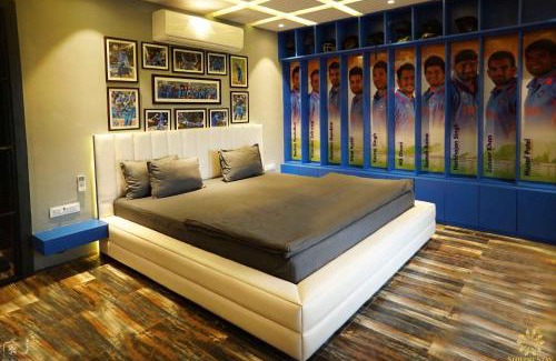Khodala Villa | Sports Bar Villa Luxurious Spacious 6BHK with Infinity Pool